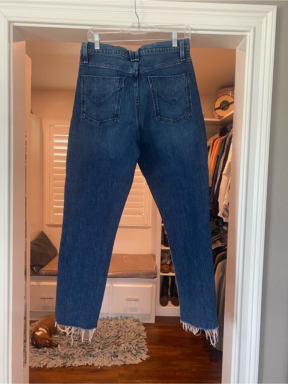 Hudson Jeans Indigo Cropped Ankle Jeans with Frayed Hem